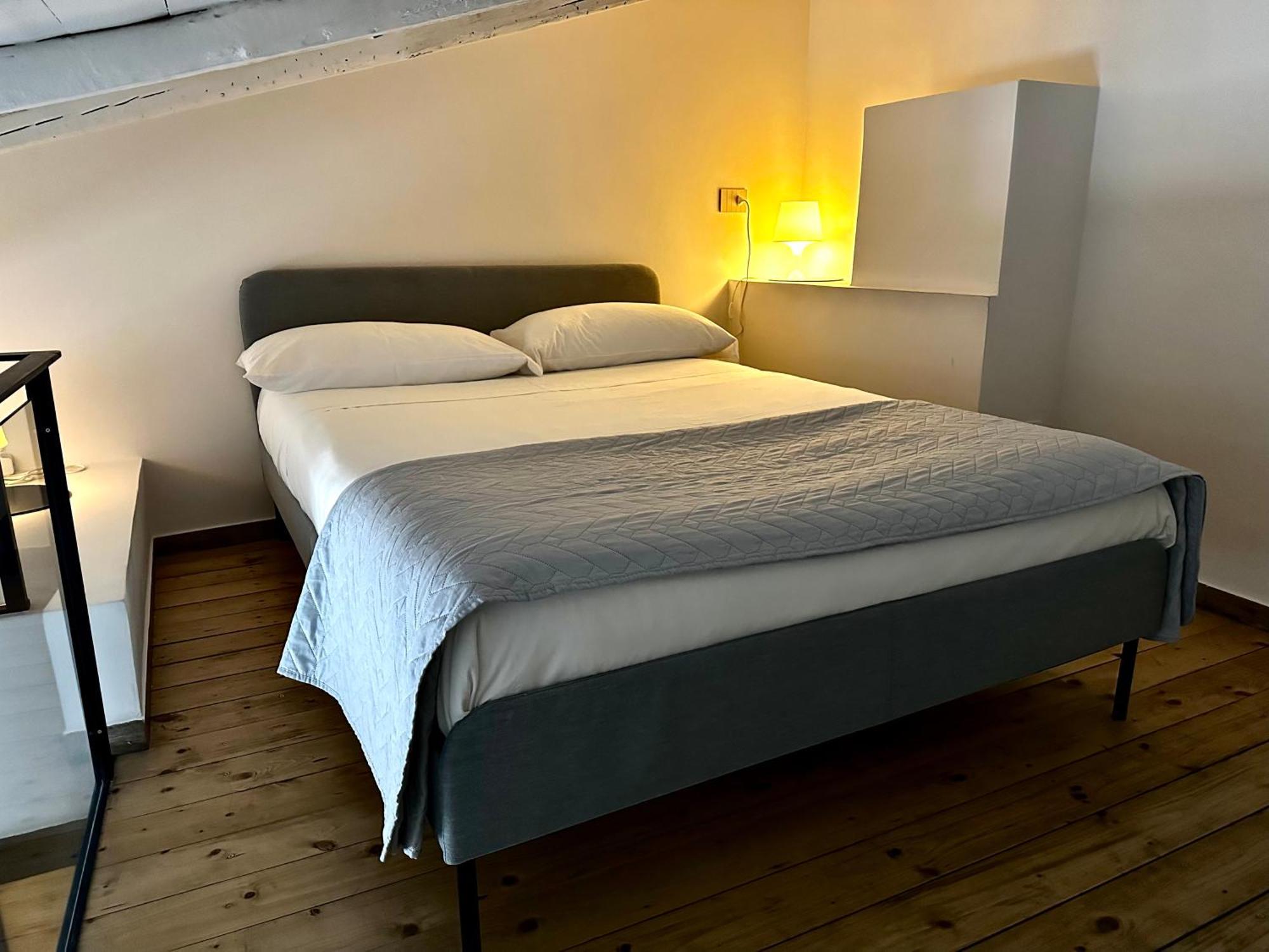 Ninetti Guest House - Apt Centro Storico كاتانيا المظهر الخارجي الصورة