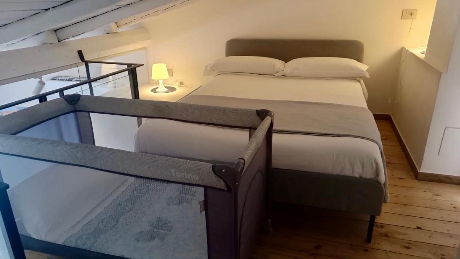 Ninetti Guest House - Apt Centro Storico كاتانيا المظهر الخارجي الصورة